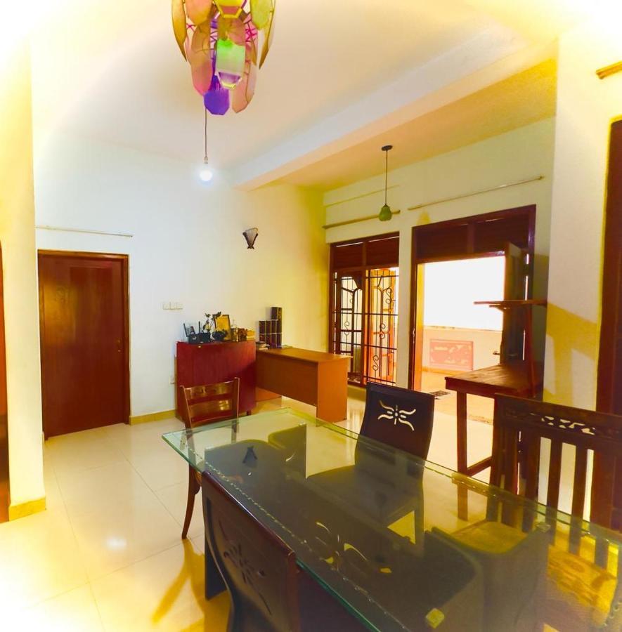 Golden Town Hotel Tangalle Buitenkant foto